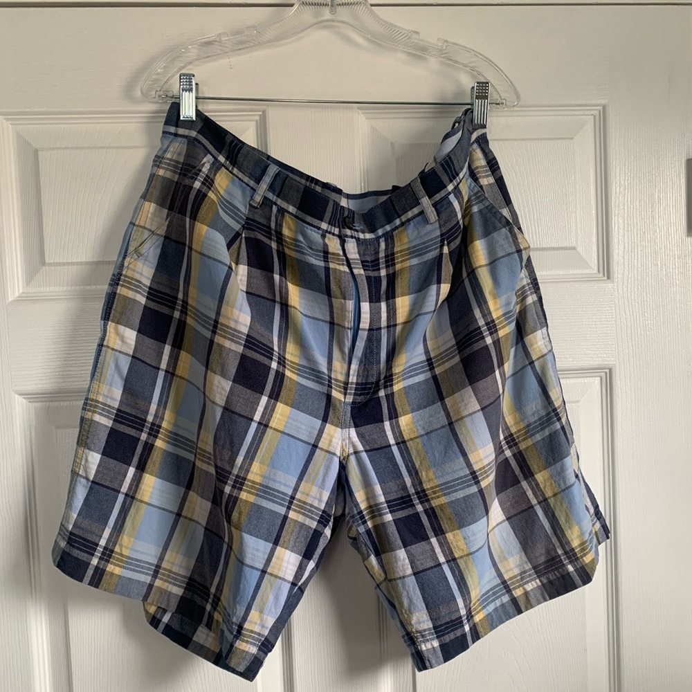 Tourney By Greg Norman Men’s Plaid Shorts Size 38 Blue Yellow cotton Golf casual